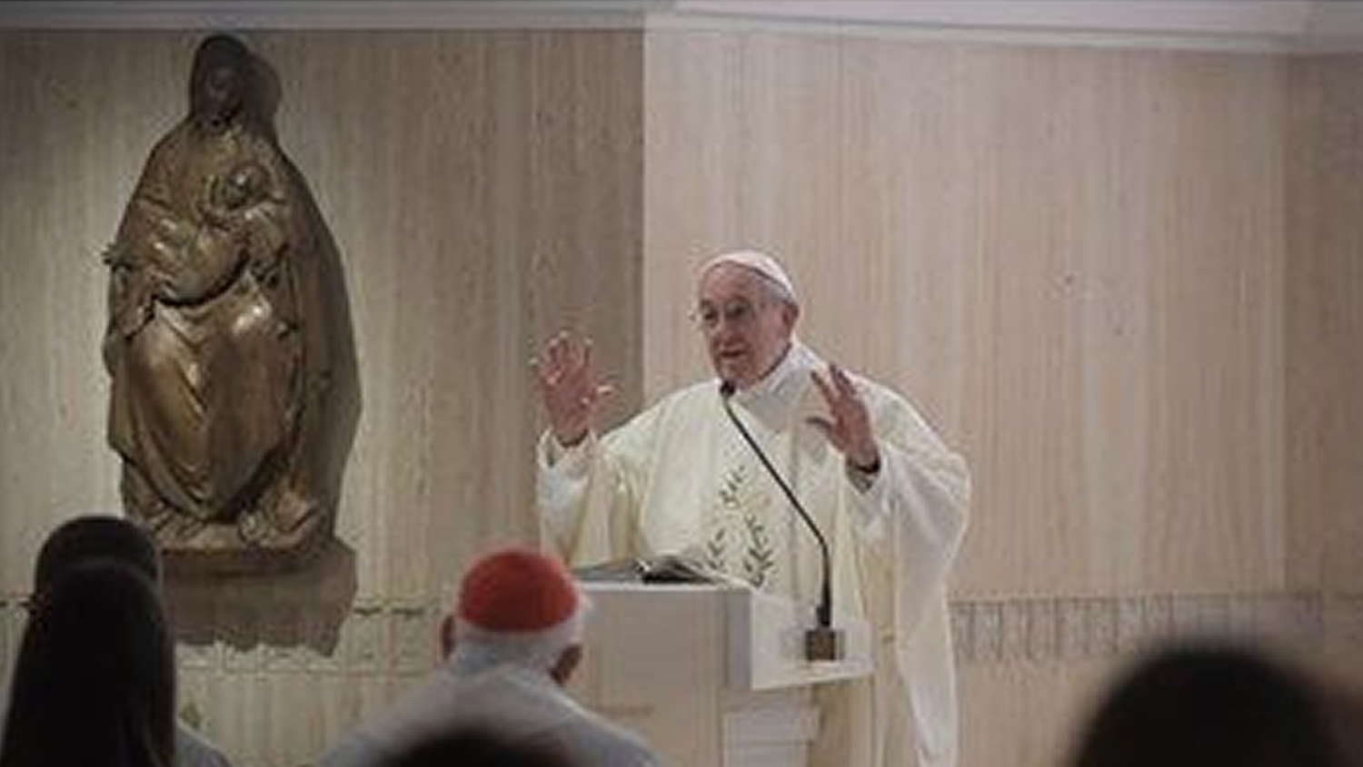 &quot;Don’t dialogue with the devil nor with temptation&quot; says Pope Francis
